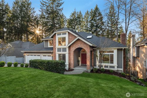 3233 241st Avenue Se, Sammamish, WA, 98029 | Card Image