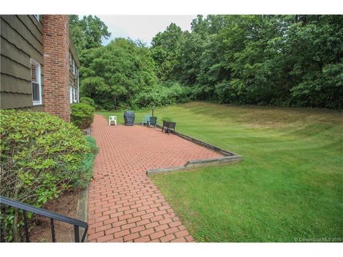 a1-34 Arrowhead Way, Woodbury, CT, 06798-2017 | Card Image