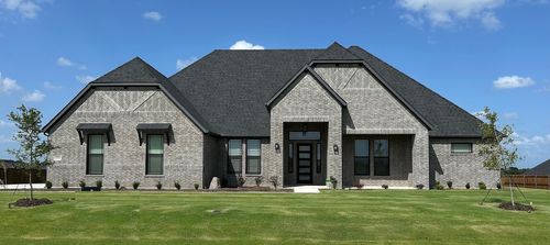 2221 Pitchfork Ranch Rd, Waxahachie, TX, 75165-4823 | Card Image