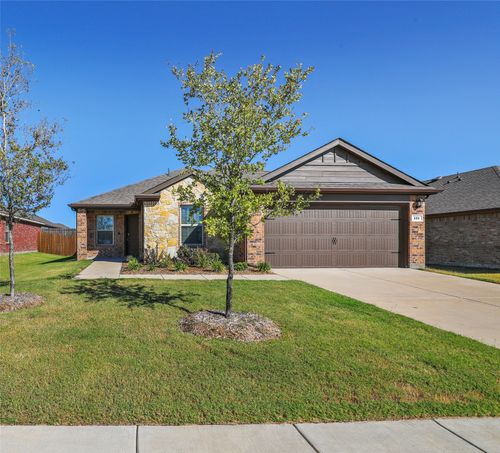 121 Woodland St, Anna, TX, 75409-2533 | Card Image