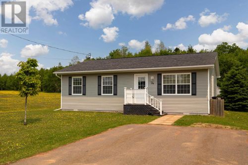 24 Long Boat Dr, Charlottetown, PE, C1C0C3 | Card Image