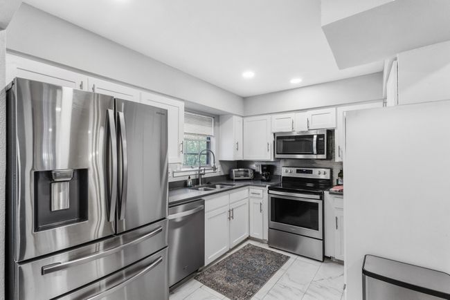 APT-236 - 5818 E University Blvd, Condo with 2 bedrooms, 2 bathrooms and null parking in Dallas TX | Image 5