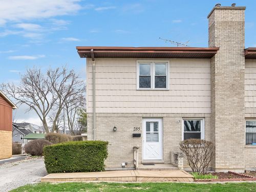 285 E 1st St, Elmhurst, IL, 60126-2902 | Card Image