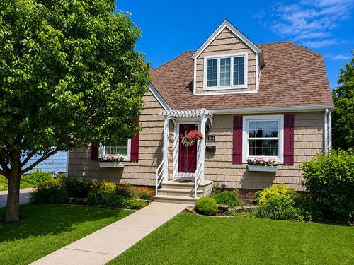 1844 8th Ave N, Fort Dodge, IA, 50501-3349 | Card Image