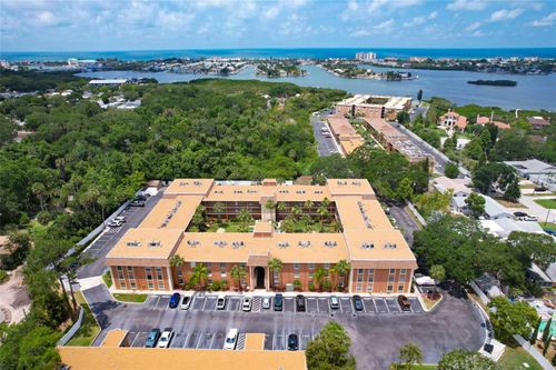 apt-553-12760 Indian Rocks Rd, LARGO, FL, 33774-2320 | Card Image