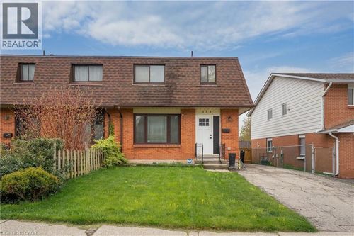 133 Elm Ridge Dr, Kitchener, ON, N2N1J3 | Card Image