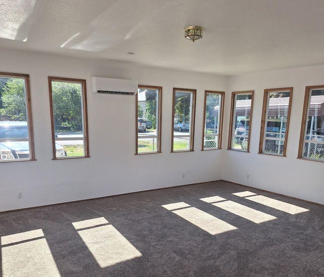 427 W 7 Th St, House other with 3 bedrooms, 2 bathrooms and null parking in Newport WA | Image 5