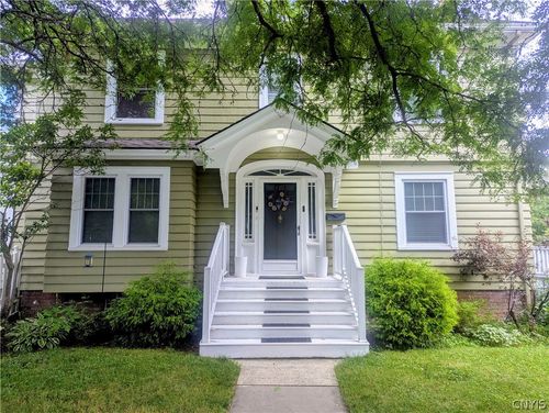 201 Wellesley Rd, Syracuse, NY, 13207-1628 | Card Image