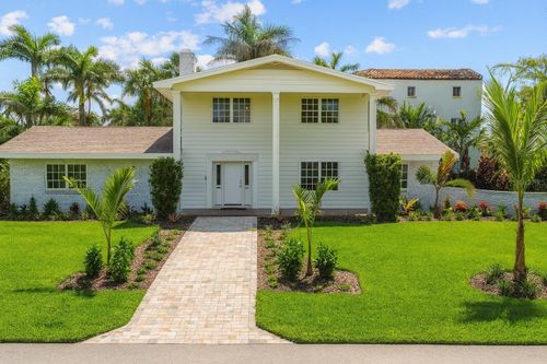 11 Brightwaters Cir Ne, ST PETERSBURG, FL, 33704-3729 | Card Image