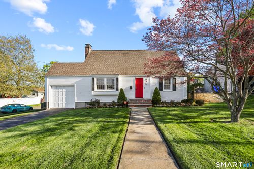 51 Oakdale St, Wethersfield, CT, 06109-1535 | Card Image