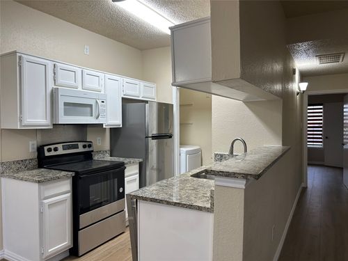 apt-103-4101 Esters Rd, Irving, TX, 75038-4720 | Card Image