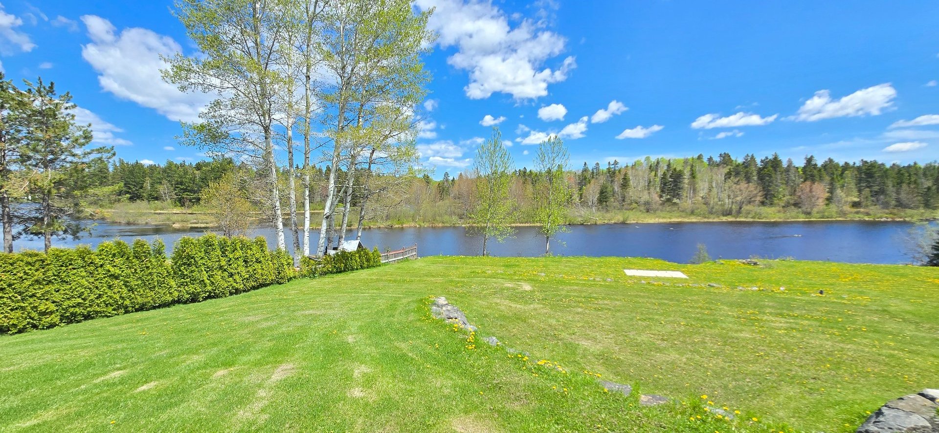 Residential in Saguenay (Jonquière) 4