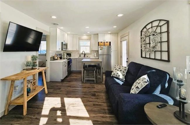 201 10 Th Ave Se, House other with 1 bedrooms, 1 bathrooms and null parking in Pipestone MN | Image 9