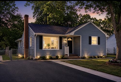 12 Oak St, CAMBRIDGE, MD, 21613-1238 | Card Image