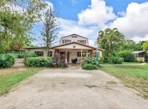 19810 Sw 200th St, Miami, FL, 33187-2329 | Card Image