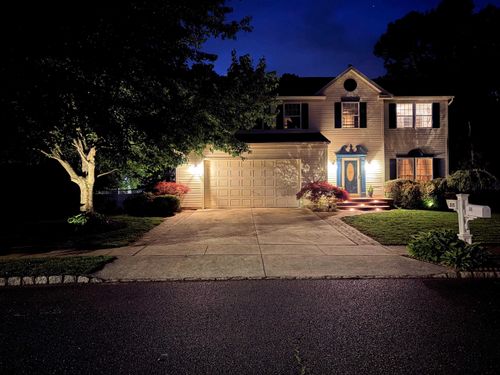 315 Blossom Cir, Egg Harbor Township, NJ, 08234-5348 | Card Image