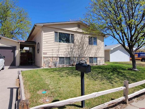 2746 Laguna Dr, Grand Junction, CO, 81503-5220 | Card Image