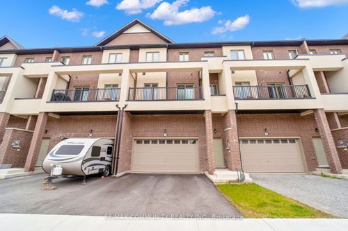 16 Alan Williams Trail, Uxbridge, ON, L9P0R5 | Card Image