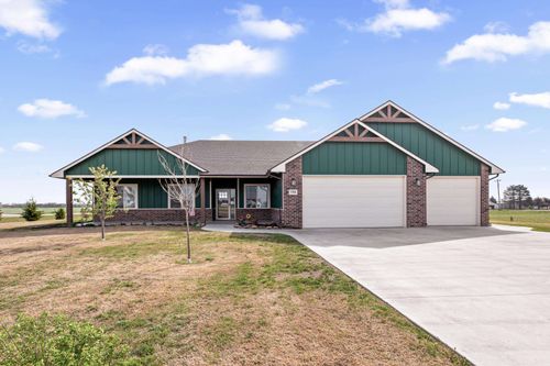 3700 Tapestry Ln, Goddard, KS, 67052-9596 | Card Image