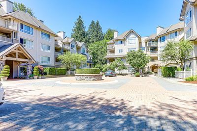 224 - 1252 Town Centre Blvd, Condo with 1 bedrooms, 1 bathrooms and 1 parking in Coquitlam BC | Image 1