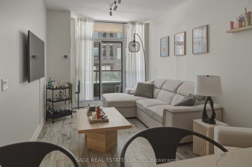 207-88 Broadway Ave, Toronto, ON, M4P0A5 | Card Image