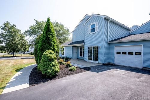 47 Weathervane Way, Warwick, NY, 10990-4243 | Card Image