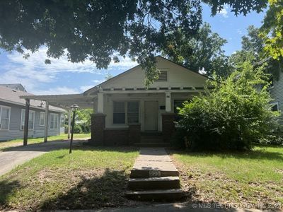 222 N 13th Street, Home with 3 bedrooms, 2 bathrooms and null parking in Muskogee OK | Image 1