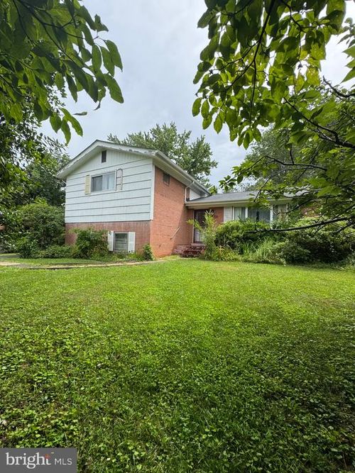 1935 Great Street, MCLEAN, VA, 22101 | Card Image