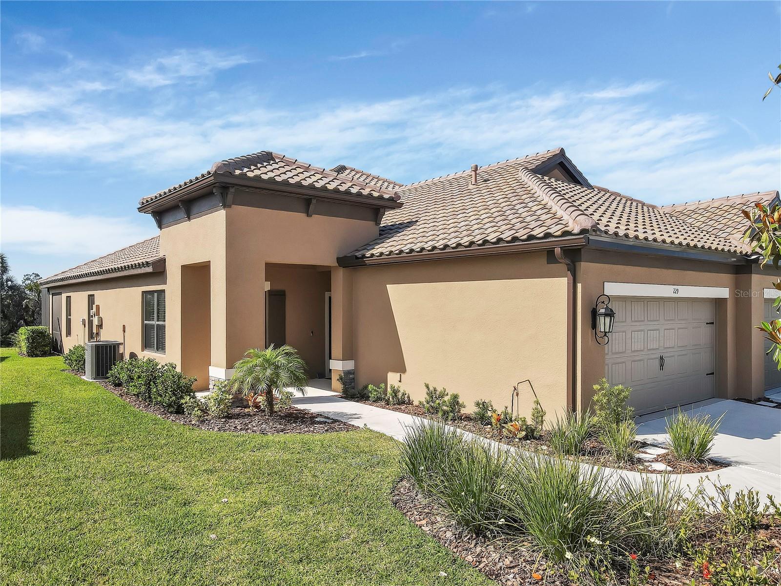 Palidoro Cir, Nokomis, FL 34275