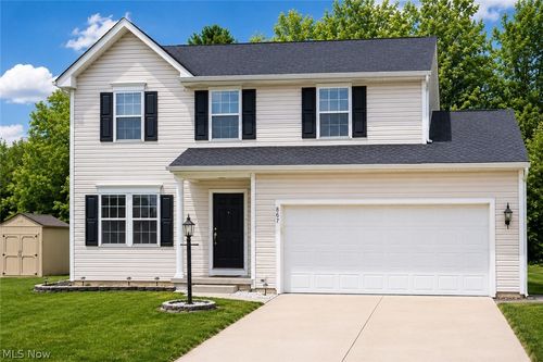867 Starr Ridge St Se, Massillon, OH, 44646-0108 | Card Image