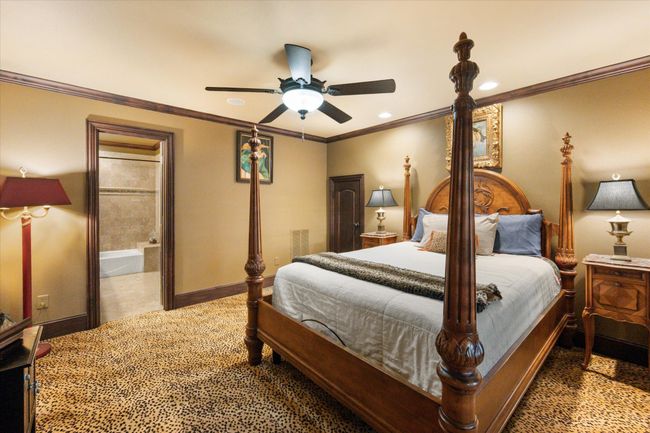 Additional guest bedroom with en-suite bathroom | Image 32
