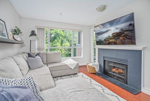 308-2551 Parkview Lane, Port Coquitlam, BC, V3C6J8 | Card Image