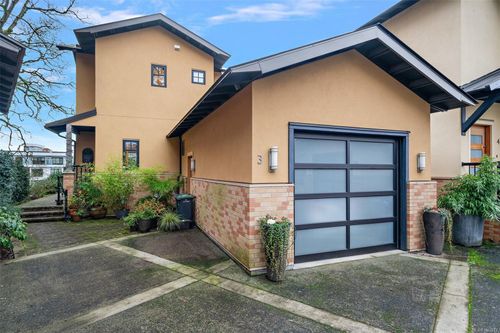 3-849 Dunsmuir Rd, Esquimalt, BC, V9A5B8 | Card Image