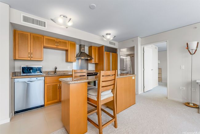 II-1801 - 1296 Kapiolani Blvd, Condo with 1 bedrooms, 1 bathrooms and 1 parking in Honolulu HI | Image 6
