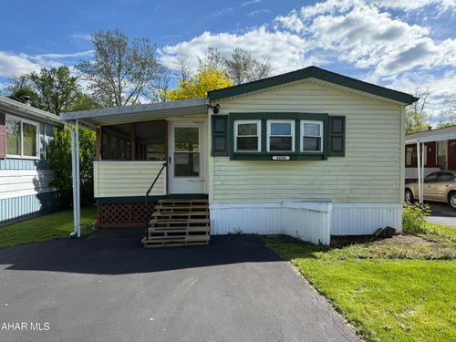 1034 Rosewood Dr, Altoona, PA, 16601-9112 | Card Image