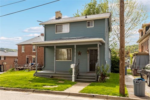 910 Walnut St, Springdale, PA, 15144-1329 | Card Image