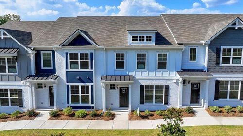 2472 Honey Way, Conyers, GA, 30013-8210 | Card Image