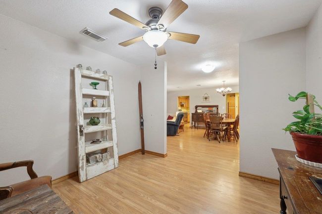3 - 13872 Shellhammer Rd, House other with 4 bedrooms, 2 bathrooms and null parking in Winnie TX | Image 10