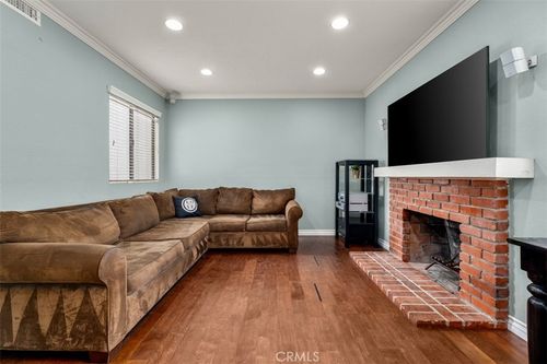 939 W 19th St, Costa Mesa, CA, 92627-4117 | Card Image