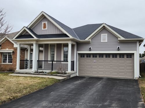 25 White Dr, Port Hope, ON, L1A0B7 | Card Image