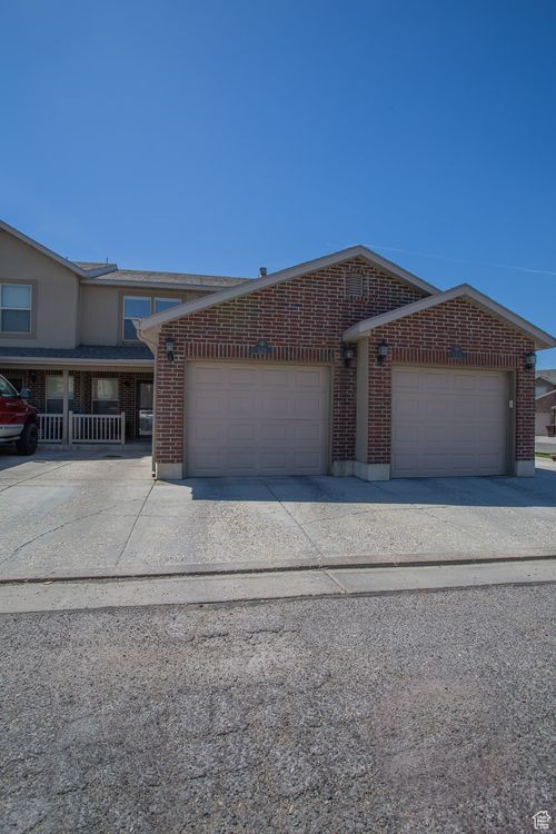 121 Arlington Way, Harrisville, UT, 84414-2391 | Card Image
