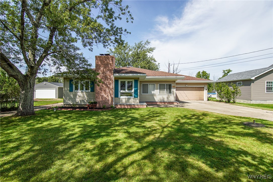 Seneca Creek Rd, Buffalo, NY 14224