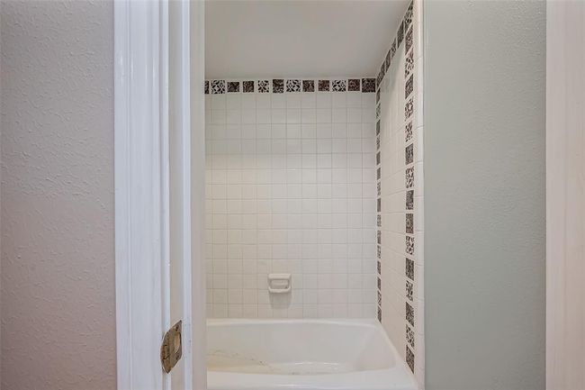 5415 Olympia Fields Ln, House other with 4 bedrooms, 4 bathrooms and 2 parking in Houston TX | Image 40