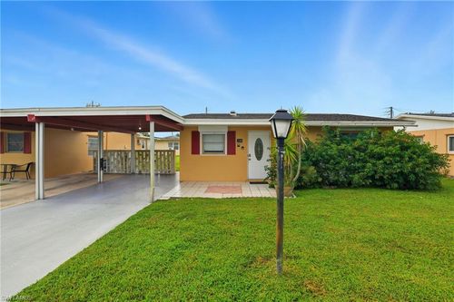 2210 Orchid Rd, LEHIGH ACRES, FL, 33936-4337 | Card Image