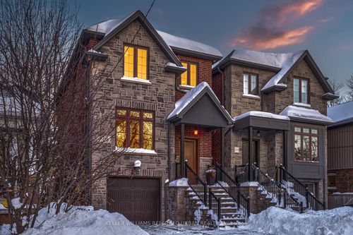 31B Royal York Road, Etobicoke, ON, M8V2T3 | Card Image