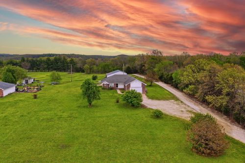 4430 S 170th Rd, Bolivar, MO, 65613-8412 | Card Image