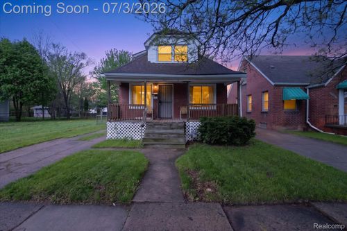 6881 Brace St, Detroit, MI, 48228-3490 | Card Image