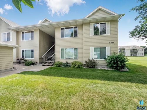 unit-16-7035 W 56th St, Sioux Falls, SD, 57106-7561 | Card Image