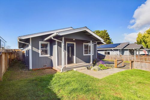 2130 Thiel Avenue, McKinleyville, CA, 95519 | Card Image