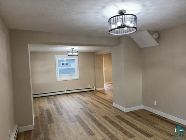 402 N Elba Ave, House other with 2 bedrooms, 1 bathrooms and null parking in Eveleth MN | Image 9